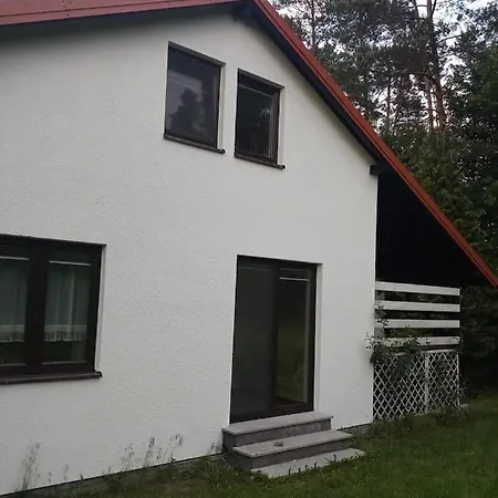 Dom W Gaju Nad Jeziorem Debno * Lakorz
